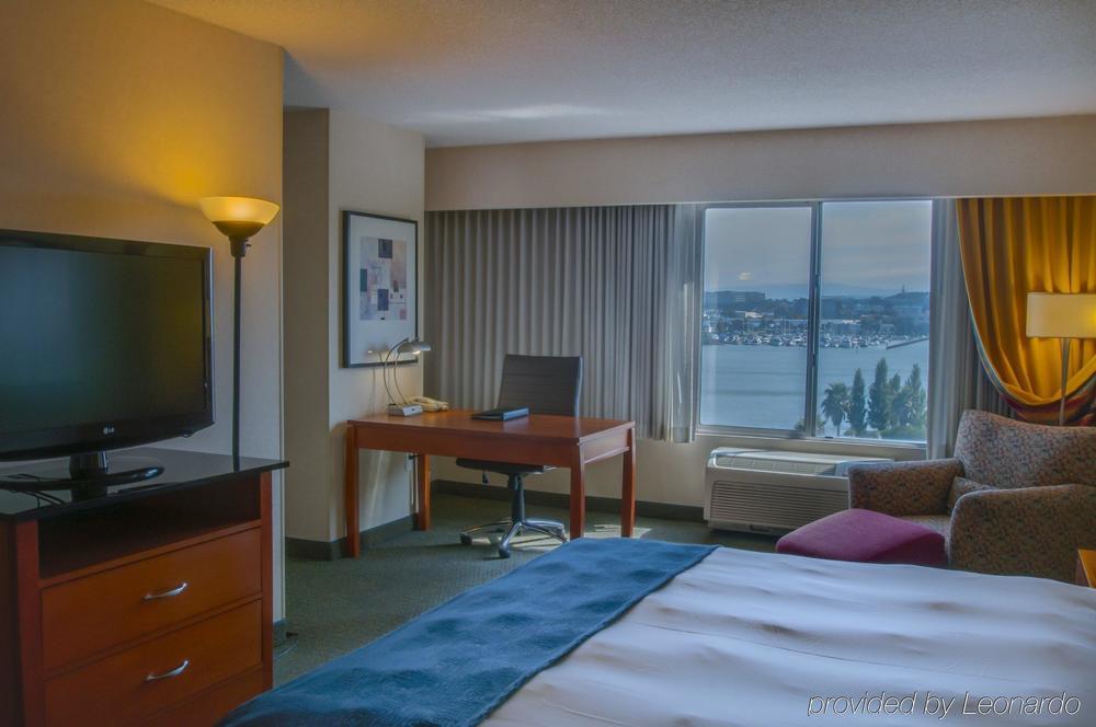 Hotel Doubletree By Hilton San Francisco Airport North Bayfront Brisbane Exterior foto